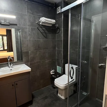 Vicolo Moda Kadikoey Hotel 3*