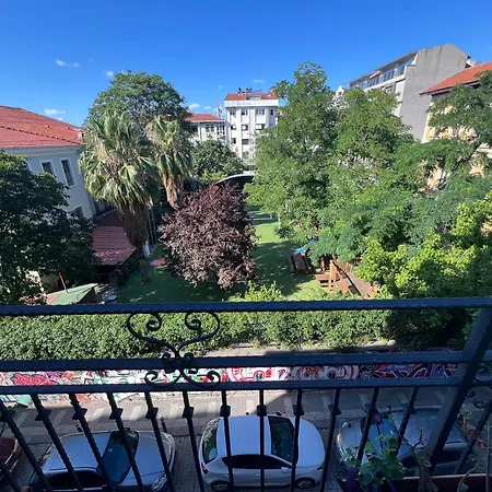 Vicolo Moda Kadikoey Hotel 3*